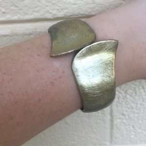 beautiful vintage wrist cuff
